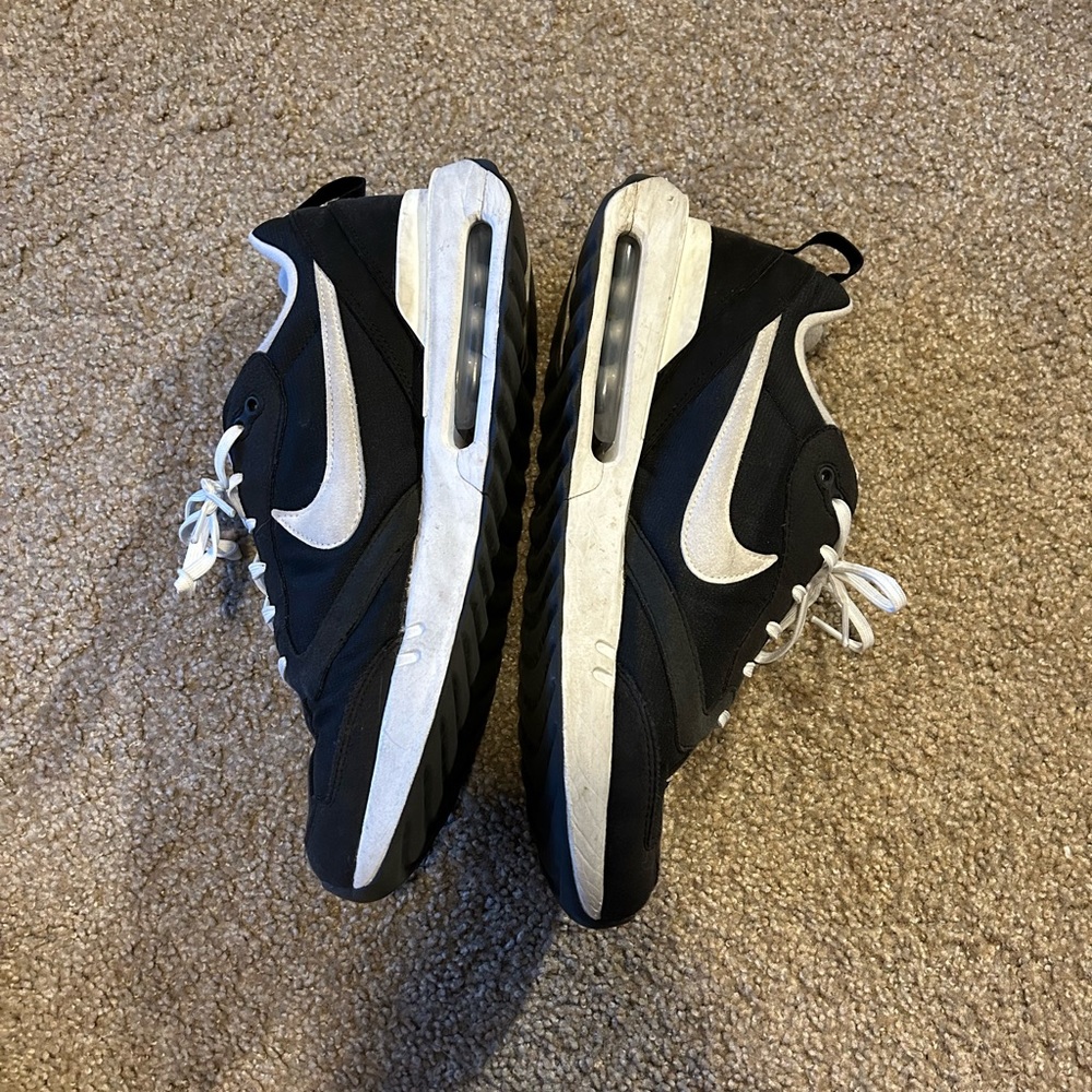 Mike air max dawn size 11.5